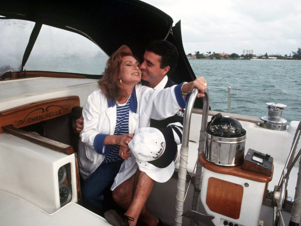 Rocío Jurado y José Ortega Cano posando