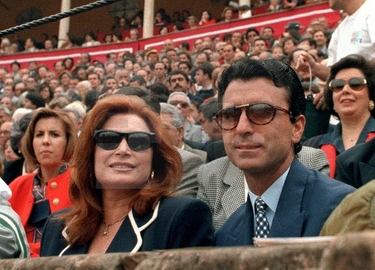 Roc&iacute;o y Jos&eacute; Ortega Cano durante una corrida de la Feria de Abril en la Maestranza de Sevilla