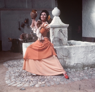 Rocío Jurado durante el rodaje para Televisión Española de la película «Lola La Piconera»