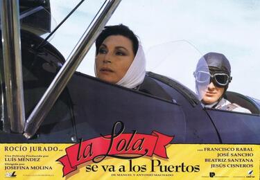 Cartelera de la película La Lola se va a los Puertos