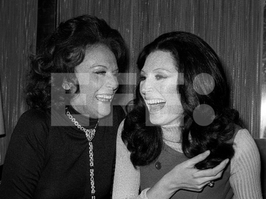 Celia Gámez y Rocío durante la presentación de su nuevo espectáculo «Fiesta»
