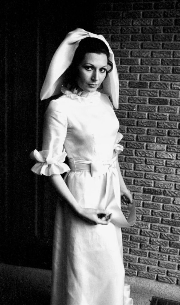 Una chica casi decente (1971)