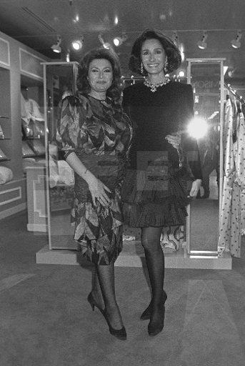 Rocío junto a la duquesa de Feria, Nati Abascal