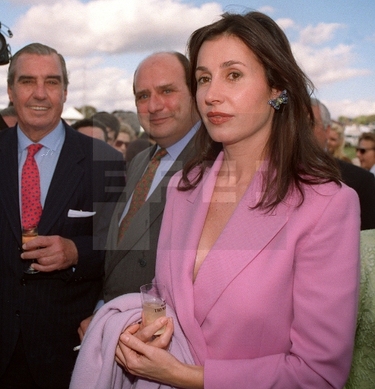 Carmen Martínez Bordiú acude al enlace matrimonial de Rocío Jurado y José Ortega Cano