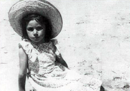 Rocío de niña.