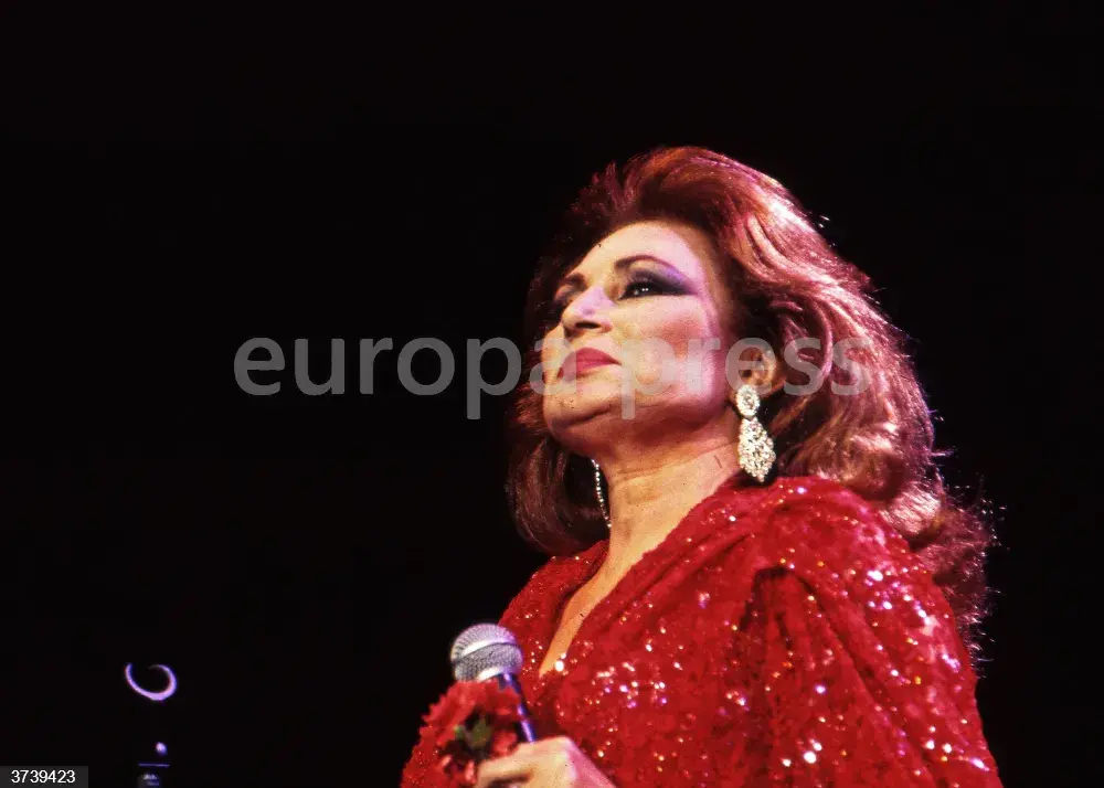 Actuación de Rocío Jurado en la sala Apolo de Madrid