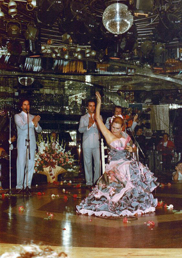 Rocío actuando