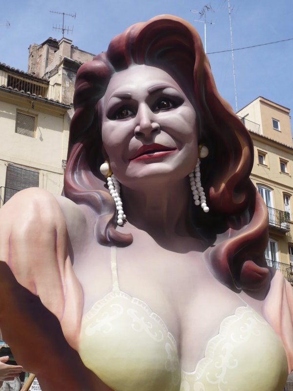 Monumento de Rocío en Las Fallas de 2008